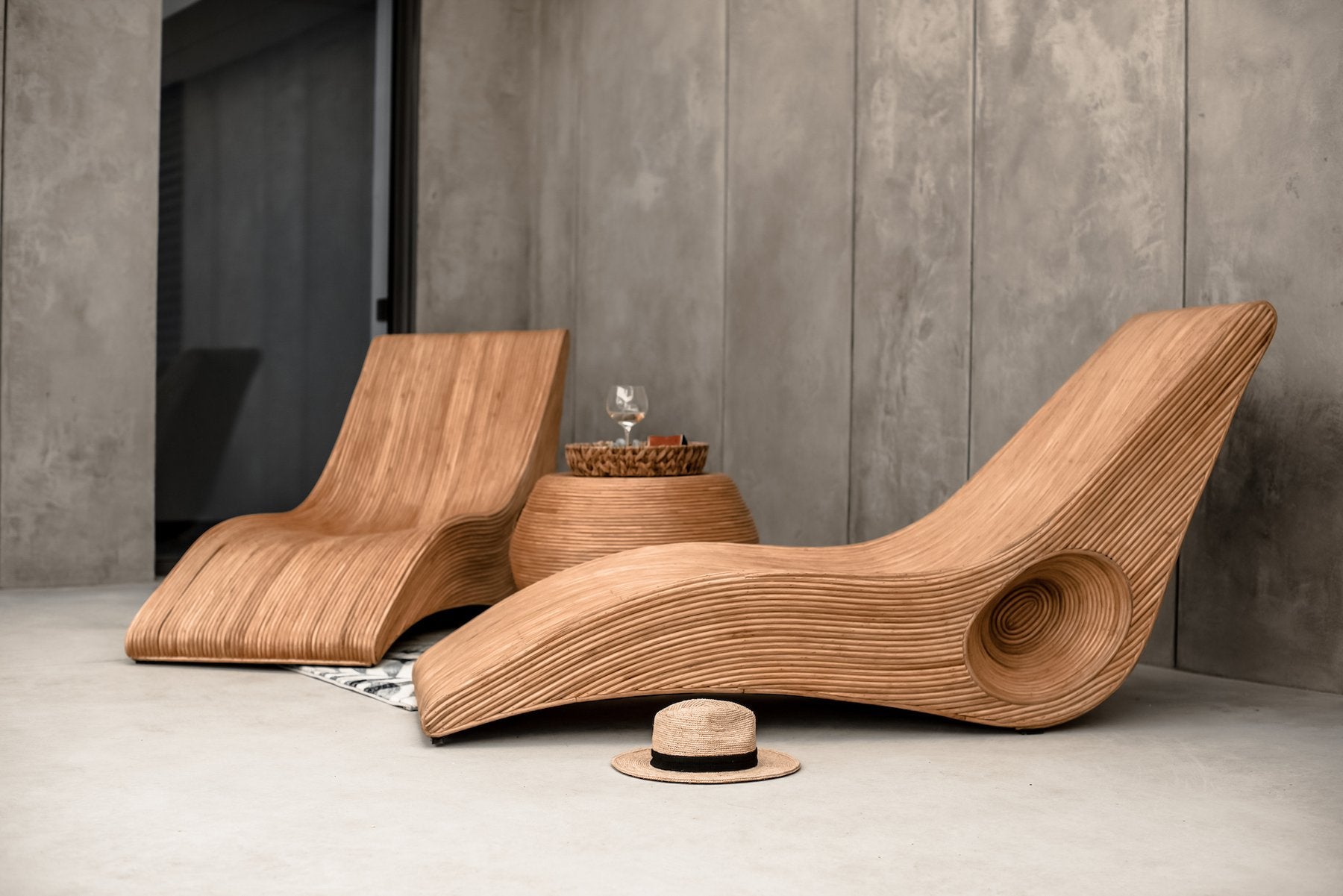 Rattan Sunbed Chair with Table set - Rattan Furniture - Monnarita - Handmade Furniture