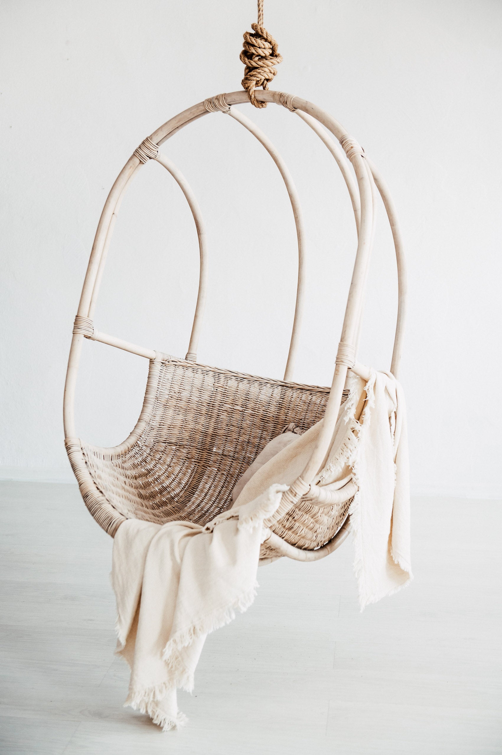 Rattan Hanging Chair - Rattan Furniture - Monnarita - handmade chair